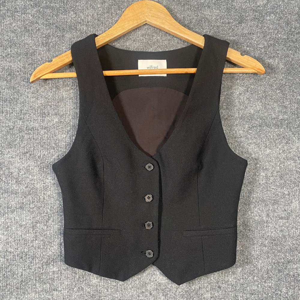 Wilfred Vest Women 0 Black Button Front Cropped Tailored Aritzia Quiet Luxury